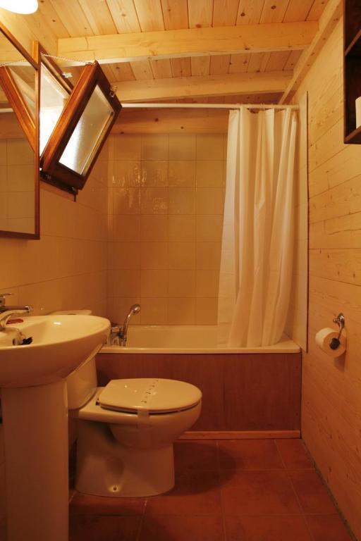 Camping Maçanet de Cabrenys Zimmer foto