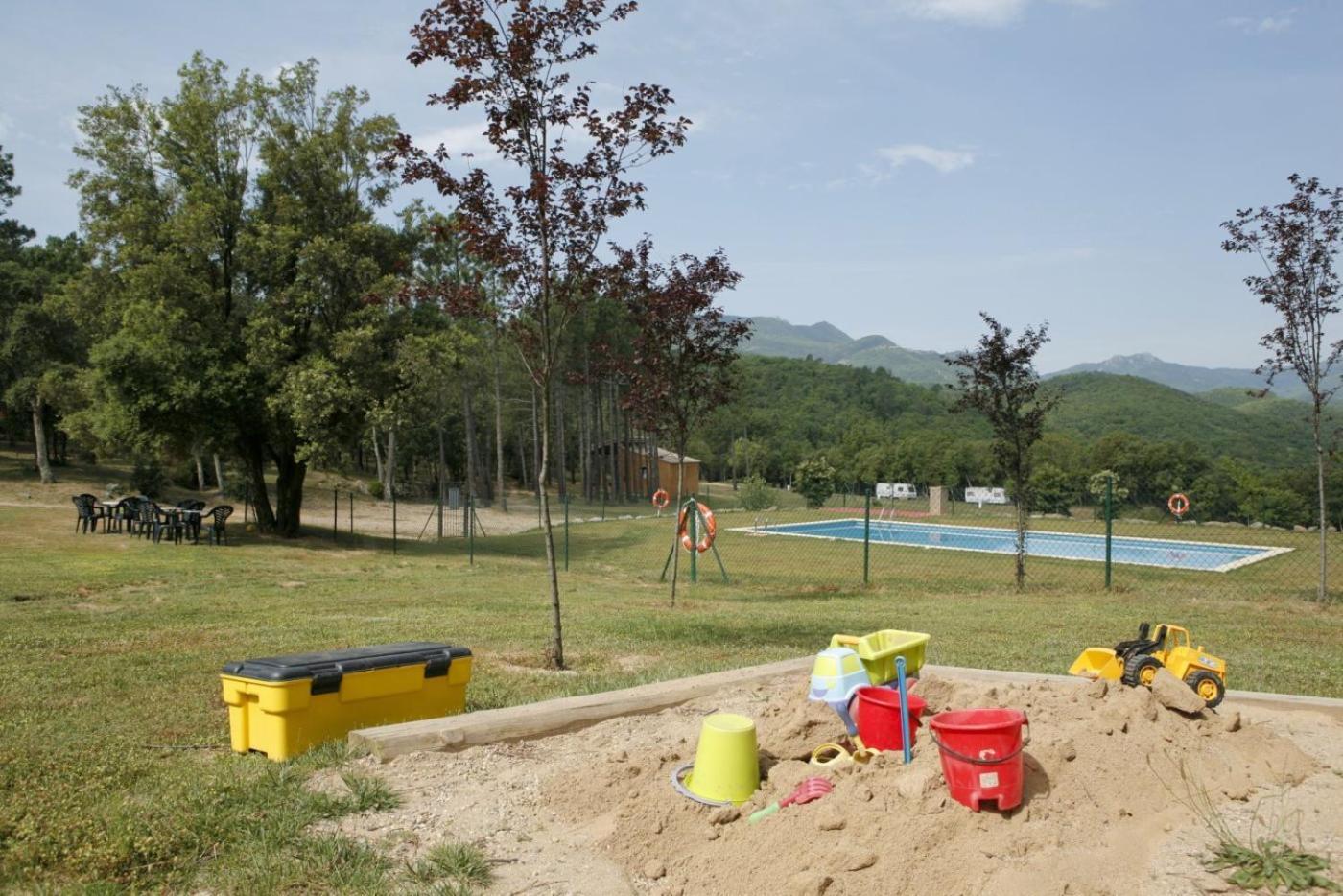 Camping Maçanet de Cabrenys Exterior foto