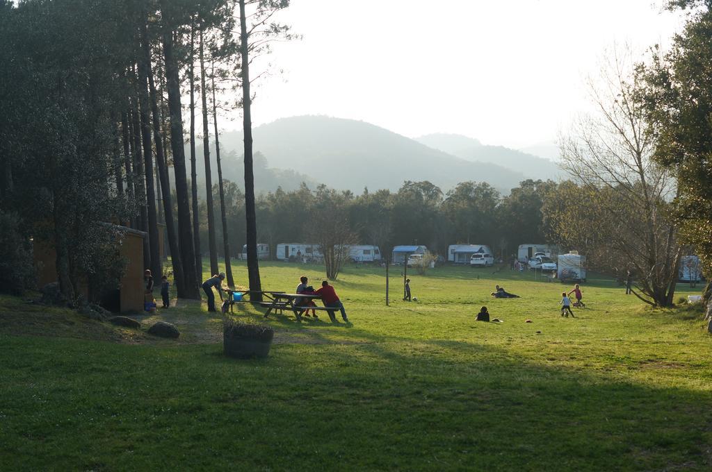 Camping Maçanet de Cabrenys Exterior foto